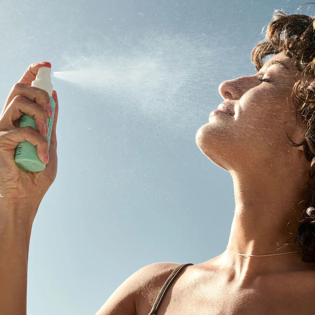 Gesichtstoner ohne Alkohol in Naturkosmetik